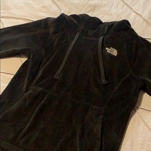 #Thenorthfacesweater